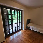 Monteuerunterkunft Finewood Maison d'hôtes *